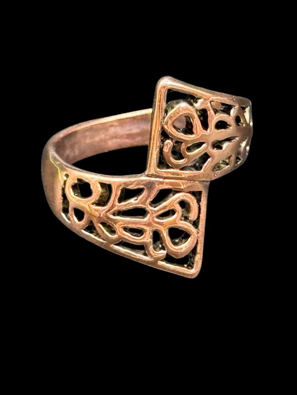 Woman Copper Ring size 8.25 Artisan made intricate design Jewelry